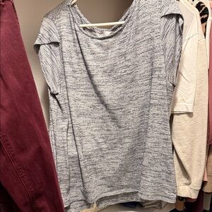 Market & Spruce Grey Striped Short Sleeve Top